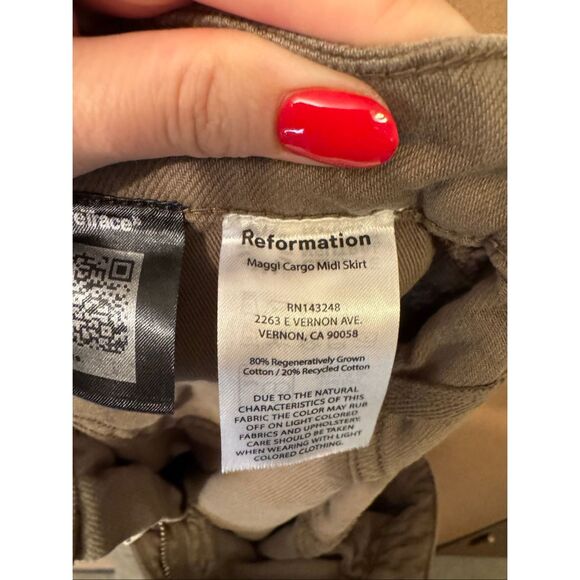 Reformation Maddi Cargo Skirt *note - Picture 12 of 12